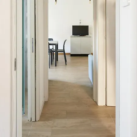 Apartment White House