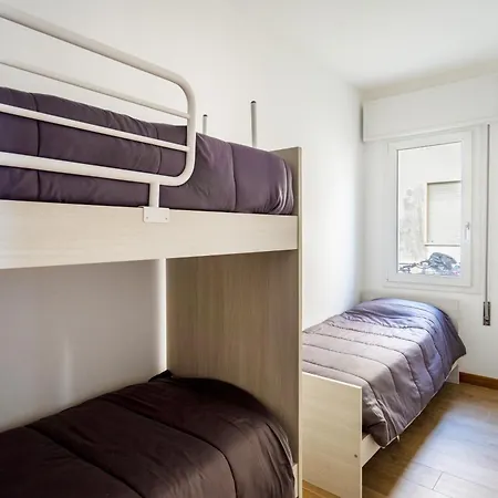 Apartment White House *
